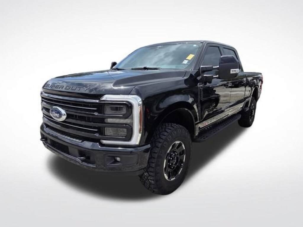 Used 2025 Ford F-250SD Platinum Truck Crew Cab