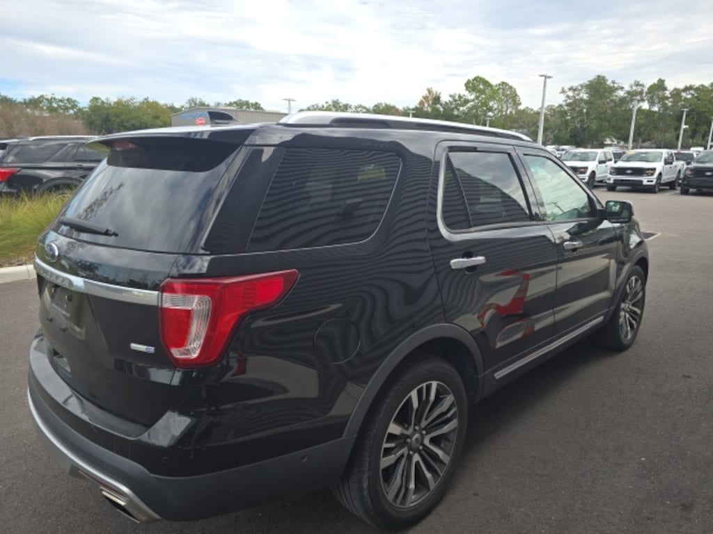 Used 2016 Ford Explorer Platinum SUV