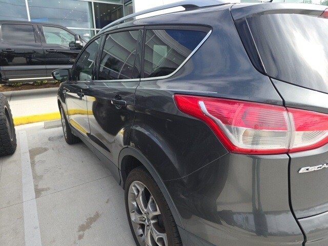 2016 Ford Escape Titanium photo 3