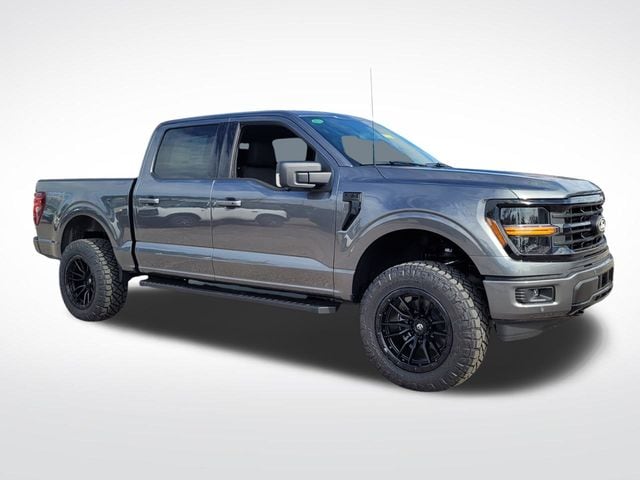 2025 Ford F-150 XLT's photo