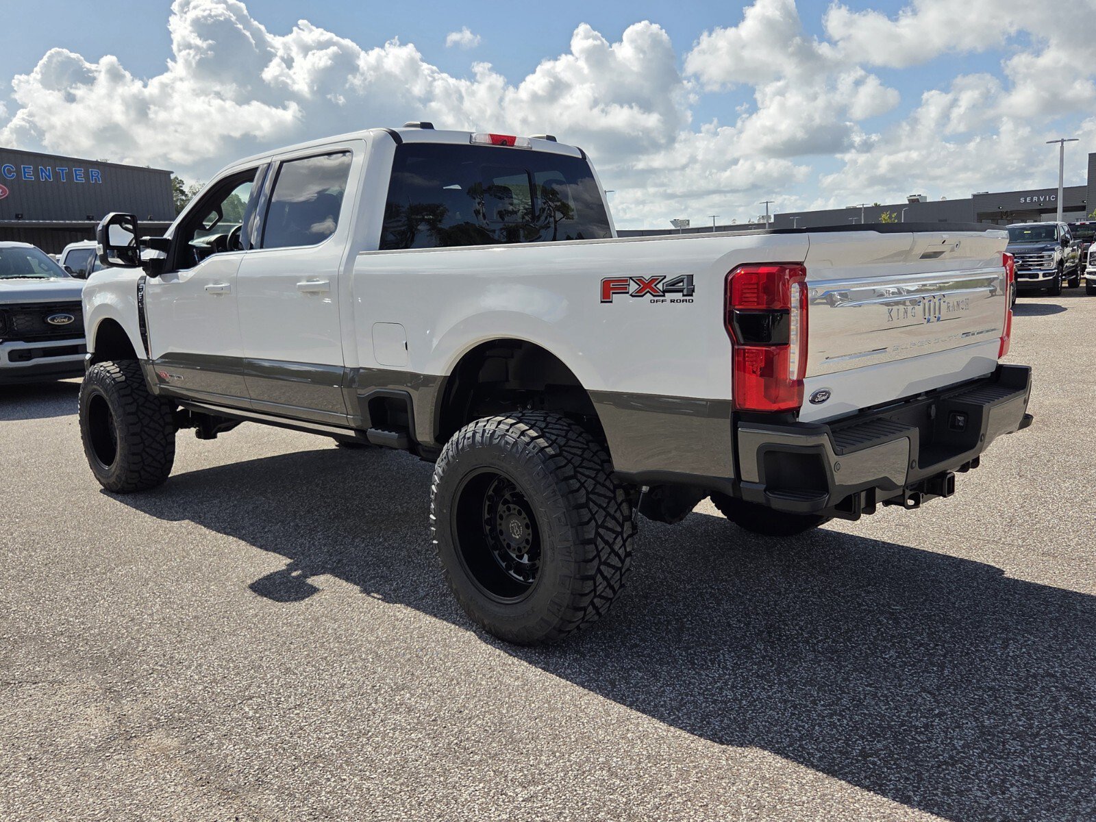 2026 Ford F-350 Super Duty King Ranch - Photo 6