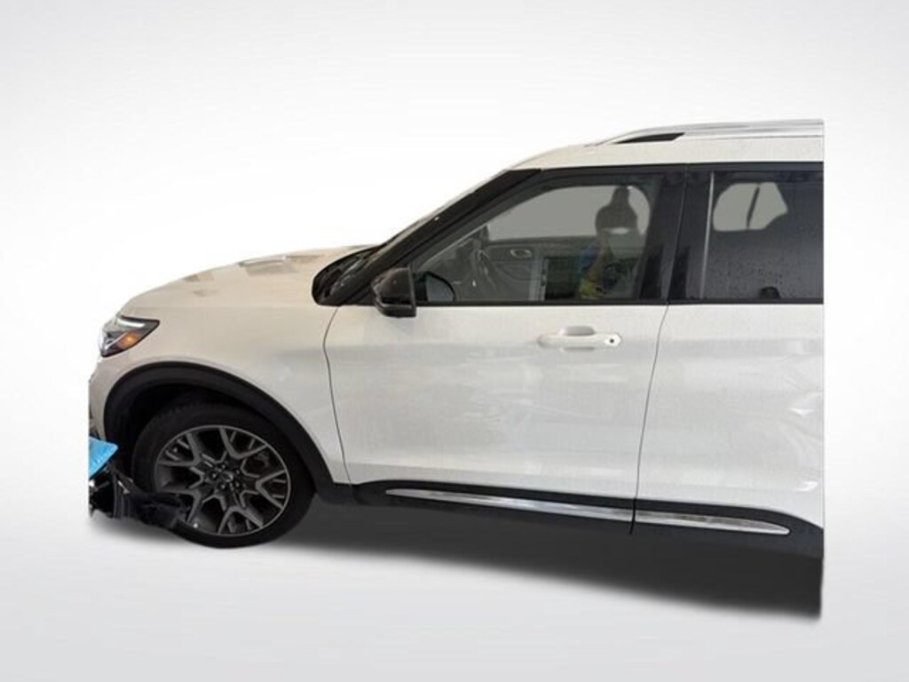 Used 2025 Ford Explorer Platinum SUV