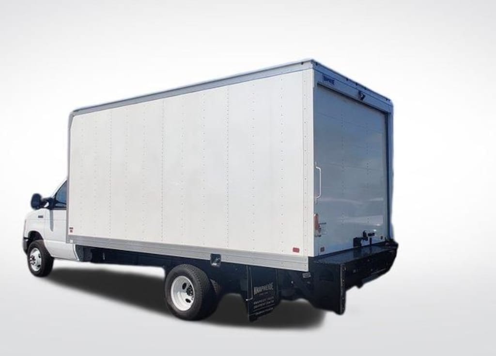 New 2026 Ford E-450SD Base Truck