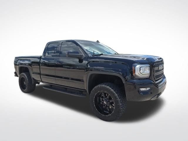 2018 GMC Sierra 2WD Double Cab Standard Box's photo
