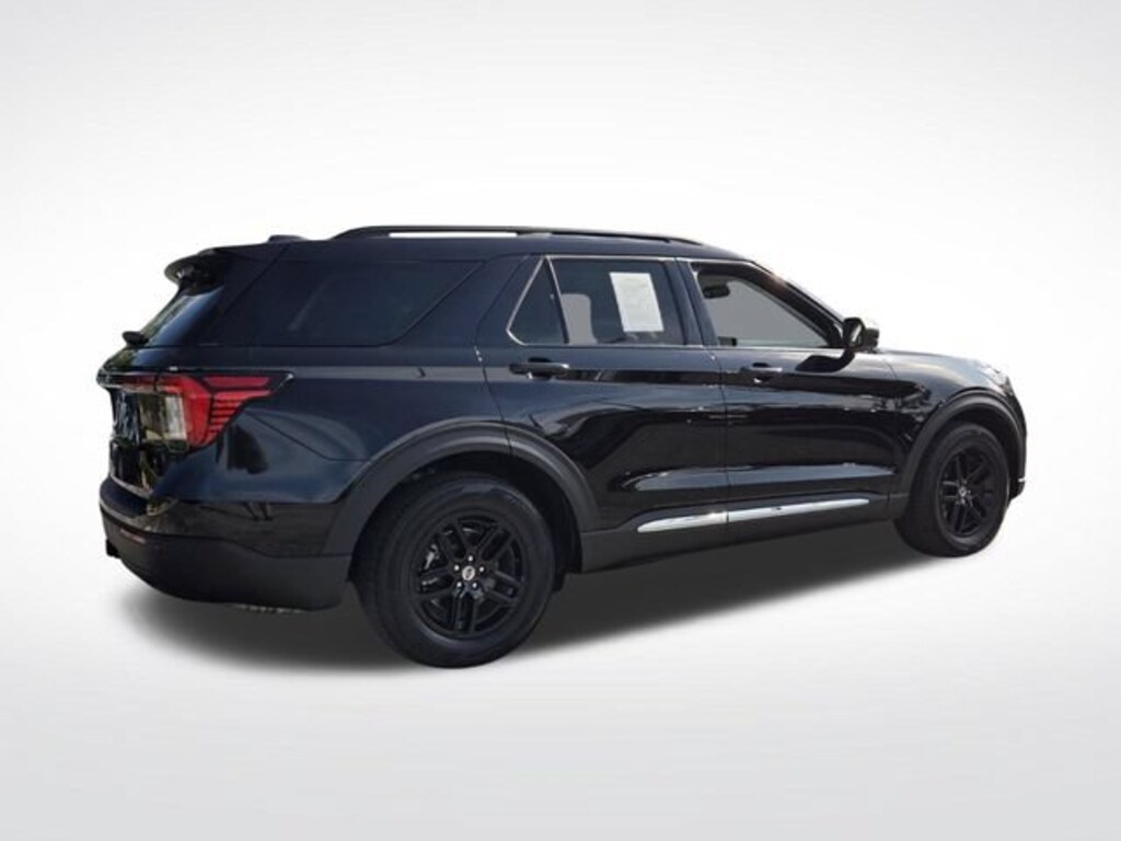 Used 2025 Ford Explorer Active SUV