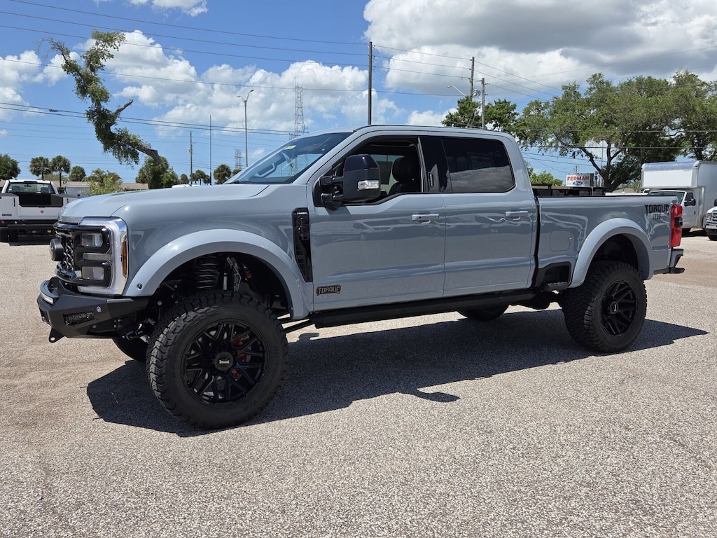 New 2026 Ford F-250SD Lariat Truck Crew Cab