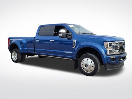 2022 Ford F-450SD Platinum Truck Crew Cab