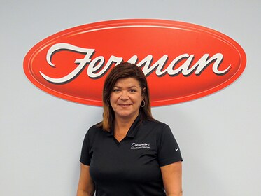 Staff member Shelly Krolikowski from ID_0056e339c05b