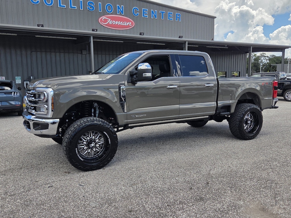 New 2026 Ford F-250 Lariat Truck Crew Cab