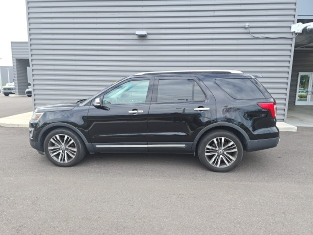 Used 2016 Ford Explorer Platinum SUV