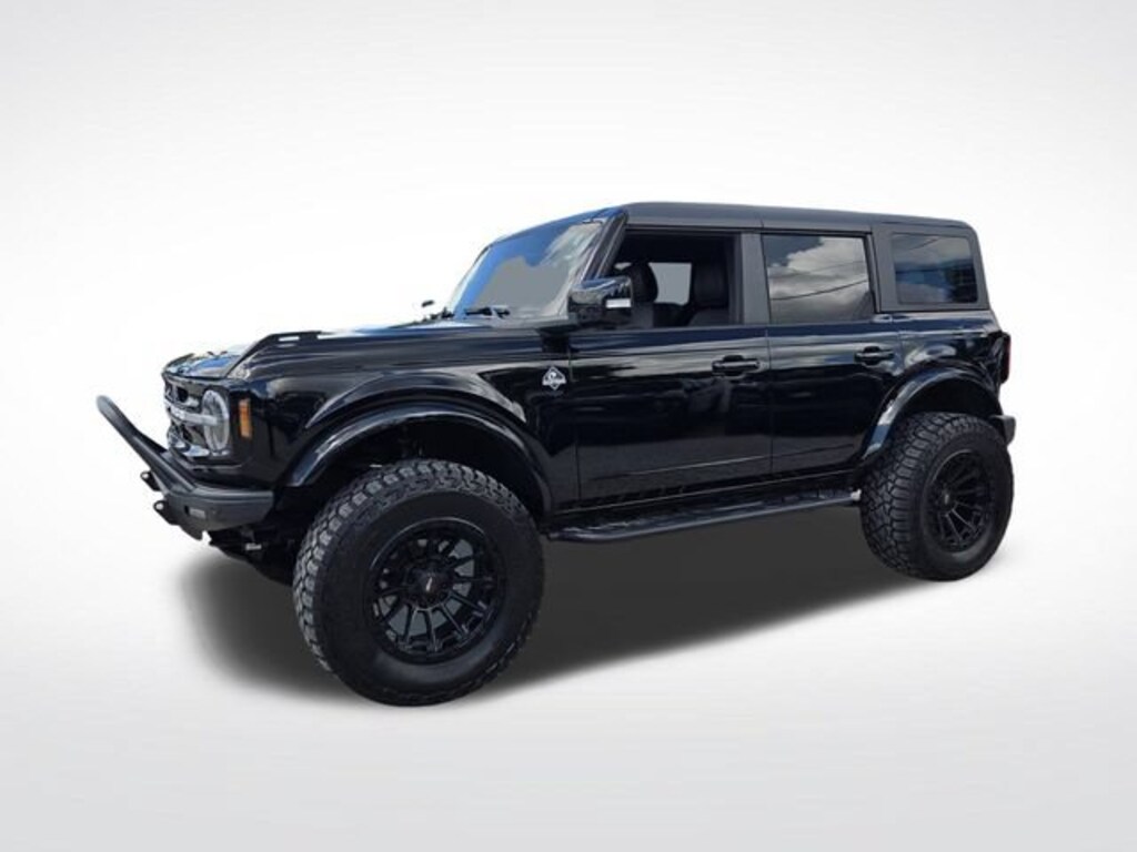 Used 2025 Ford Bronco Outer Banks SUV