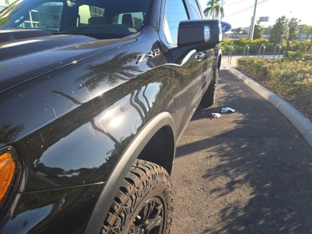 Used 2025 Chevrolet Silverado 1500 ZR2 Truck Crew Cab