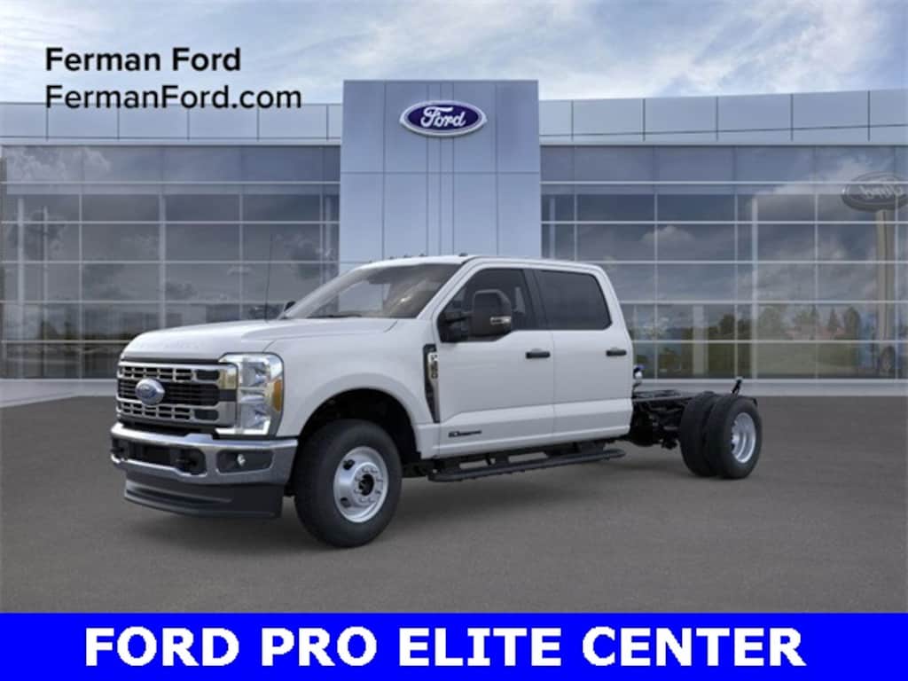 New 2026 Ford F-350SD XL Truck Crew Cab