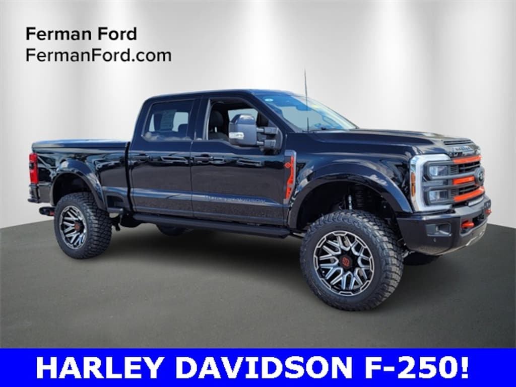 New 2026 Ford F-250SD Lariat Truck Crew Cab