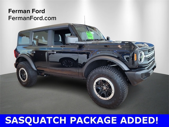 2025 Ford Bronco 4-Door Base