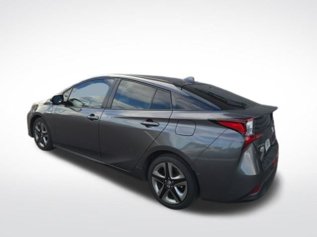Used 2019 Toyota Prius L Hatchback