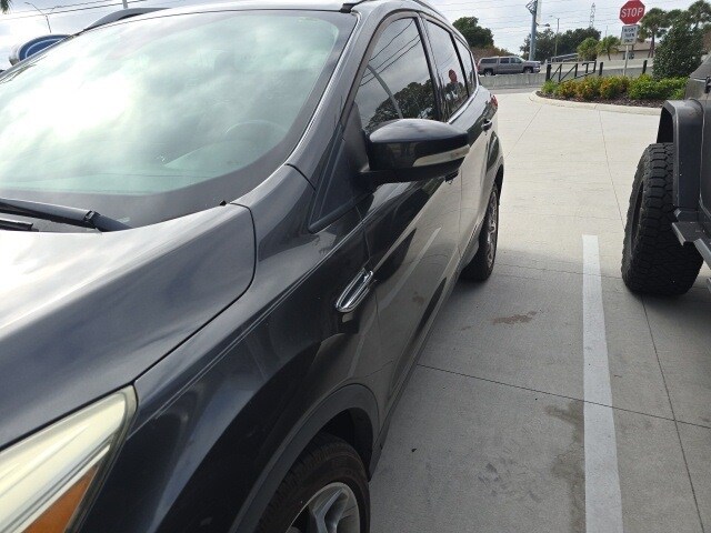 2016 Ford Escape Titanium photo 4