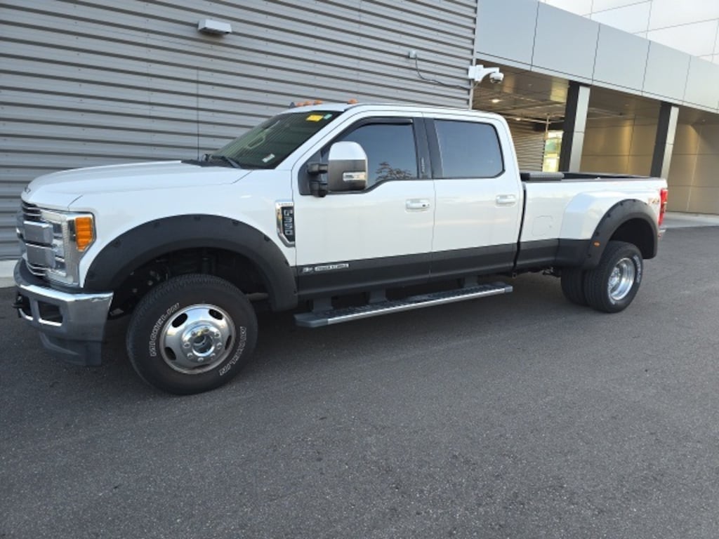 Certified 2019 Ford F-350SD Lariat Truck Crew Cab