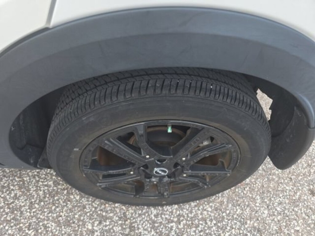 Certified 2023 Nissan Kicks SR SUV