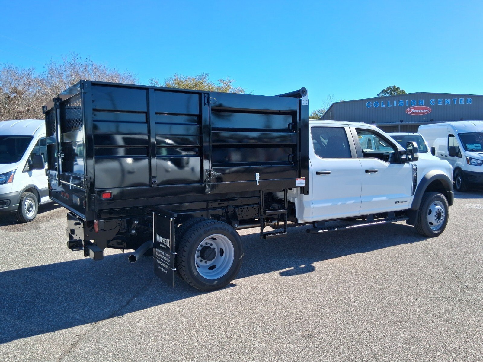 2025 Ford F-450 Super Duty Chassis Cab XL - Photo 8