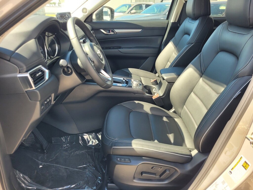 New 2025 Mazda CX-5 2.5 S Preferred Package SUV
