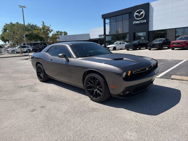 2018 Dodge Challenger SXT's photo