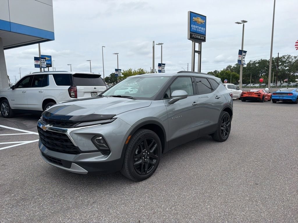 2023 Chevrolet Blazer 2.0T 2LT FWD's photo