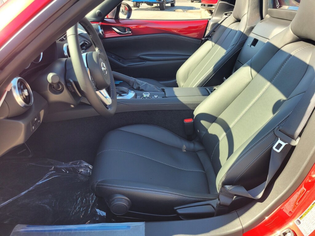 New 2025 Mazda MX-5 Miata RF Grand Touring Convertible
