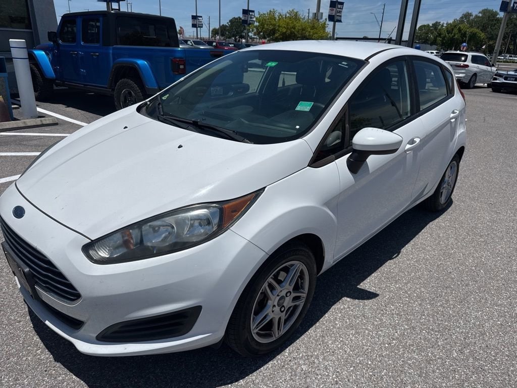 2019 Ford Fiesta SE Hatch's photo