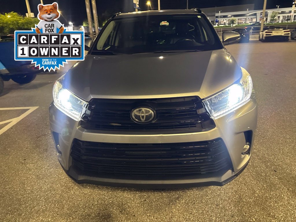Used 2018 Toyota Highlander SE V6 SUV