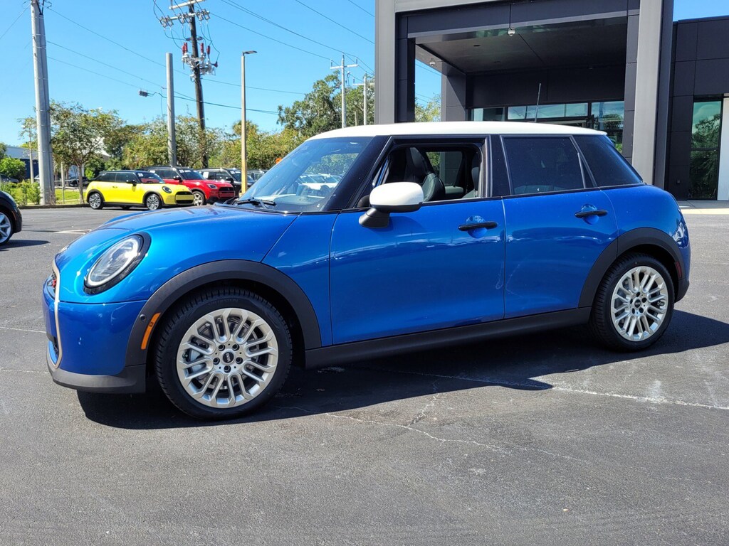 New 2026 MINI Hardtop 4 Door Cooper S Hatchback