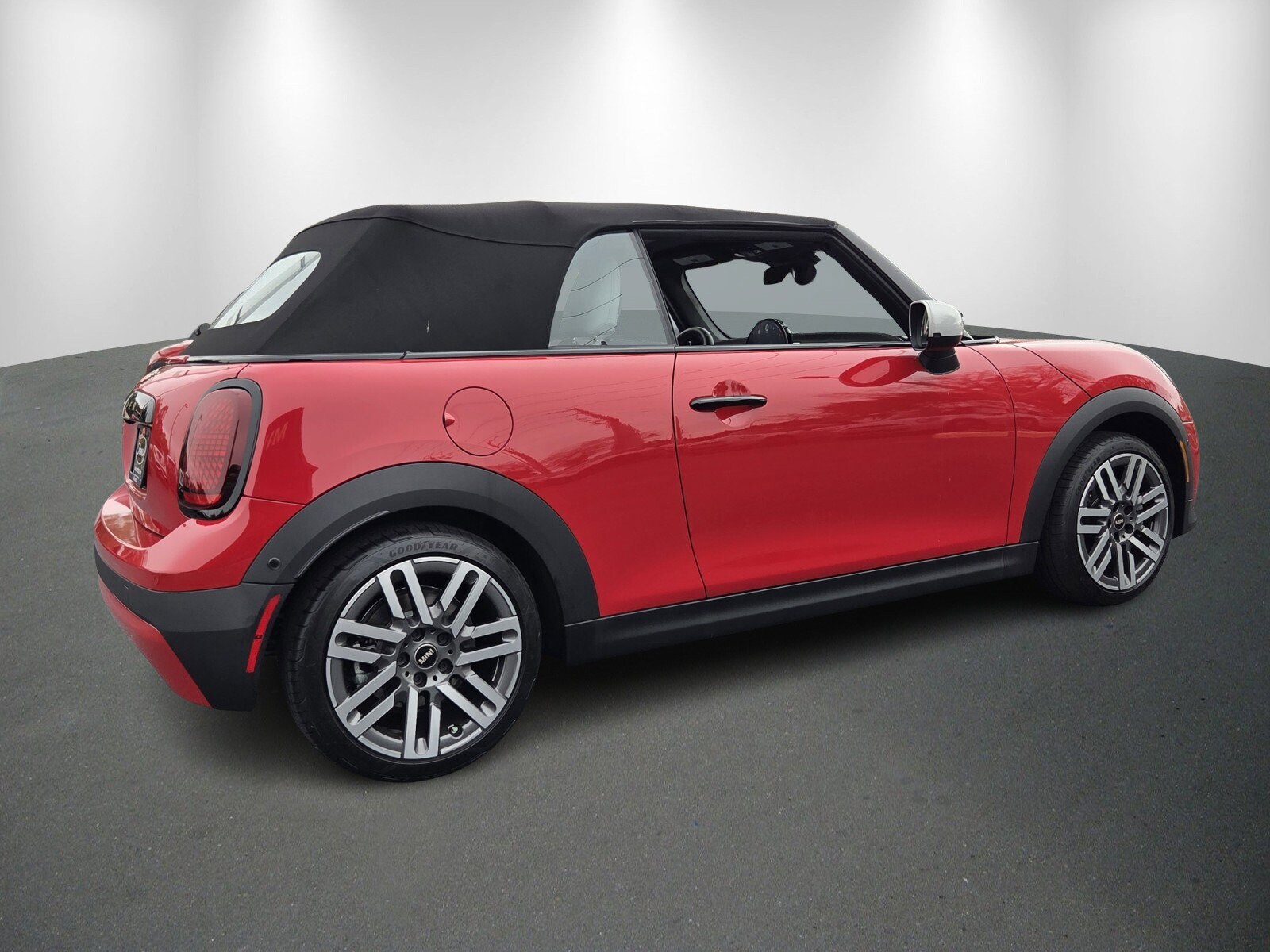 2026 MINI Convertible S - Photo 7