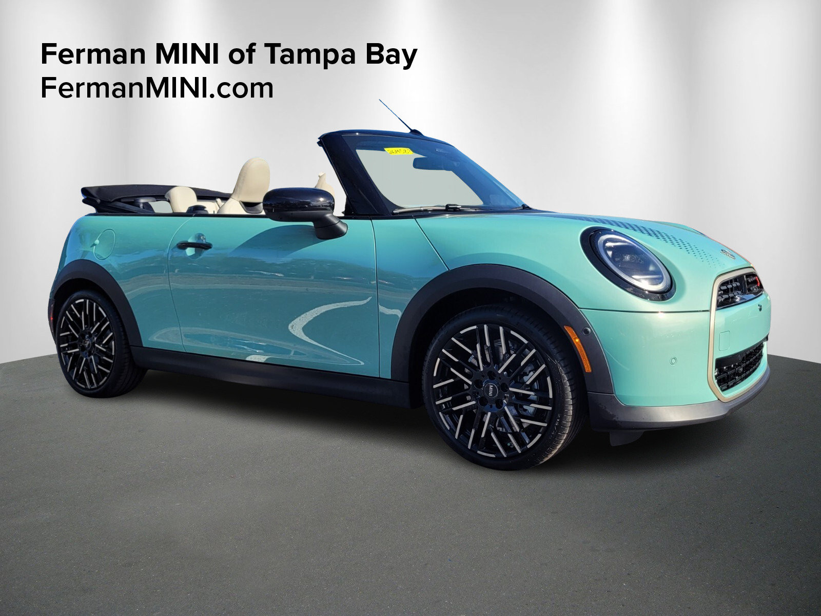 2026 MINI Convertible Cooper S's photo