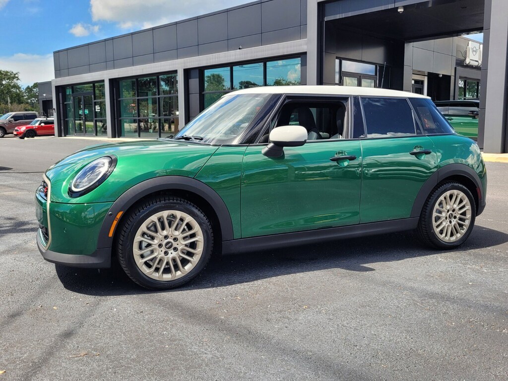 New 2026 MINI Hardtop 4 Door Cooper S Hatchback