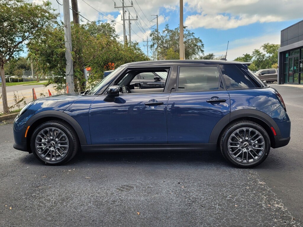 New 2026 MINI Hardtop 4 Door Cooper S Hatchback