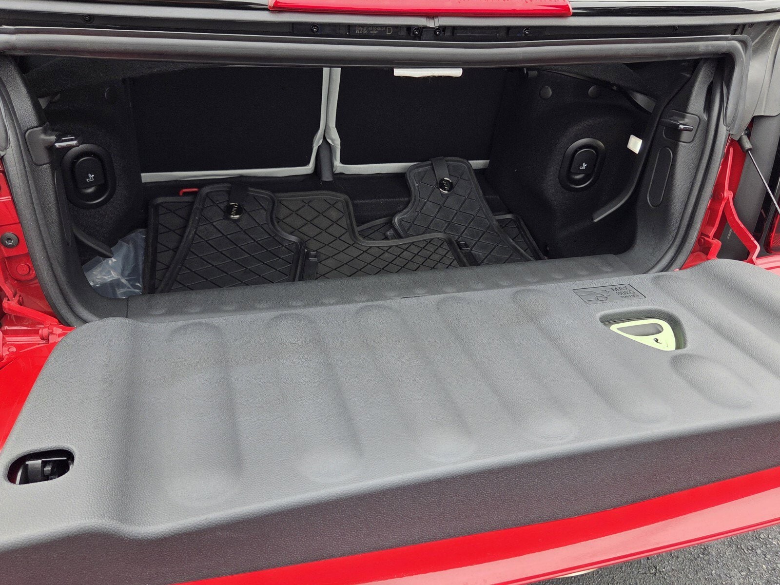 2026 MINI Convertible S - Photo 13