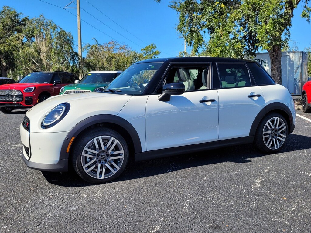 New 2026 MINI Hardtop 4 Door Cooper S Hatchback