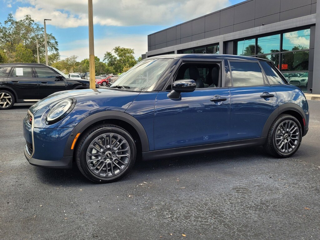 New 2026 MINI Hardtop 4 Door Cooper S Hatchback