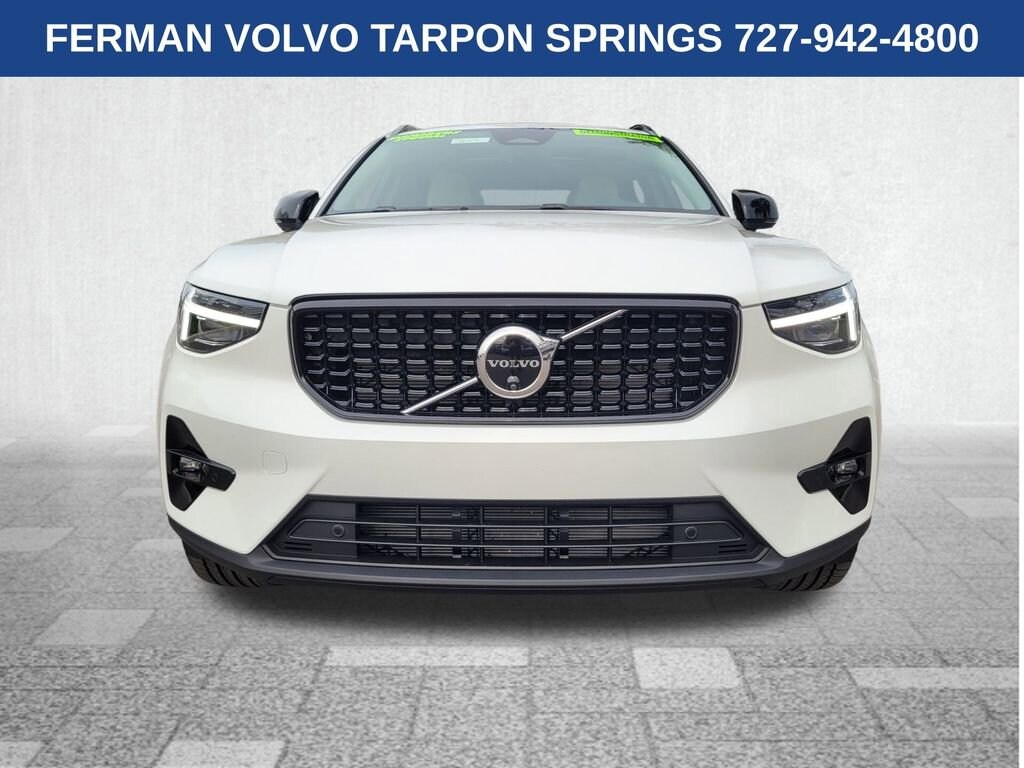 Certified 2026 Volvo XC40 B5 Plus SUV