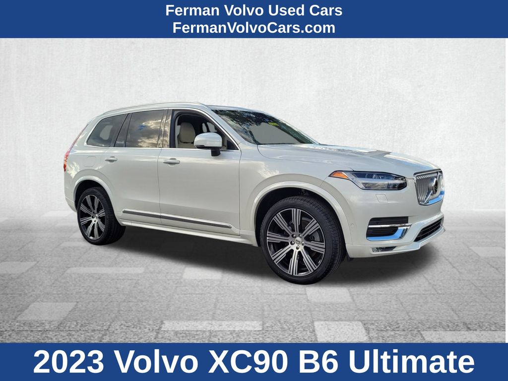 2023 Volvo XC90 Ultimate's photo