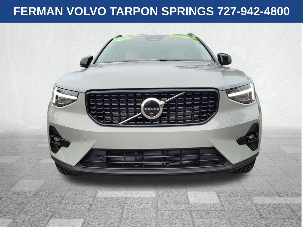 Certified 2026 Volvo XC40 B5 Plus SUV