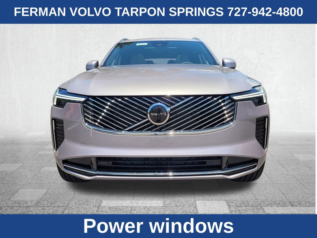 2026 Volvo XC90 B5 Core photo 2