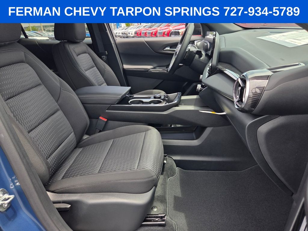 2027 Chevrolet Equinox LT - Photo 21