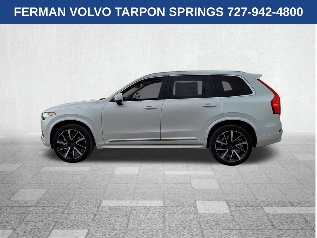 2025 Volvo XC90 B5 Plus photo 2