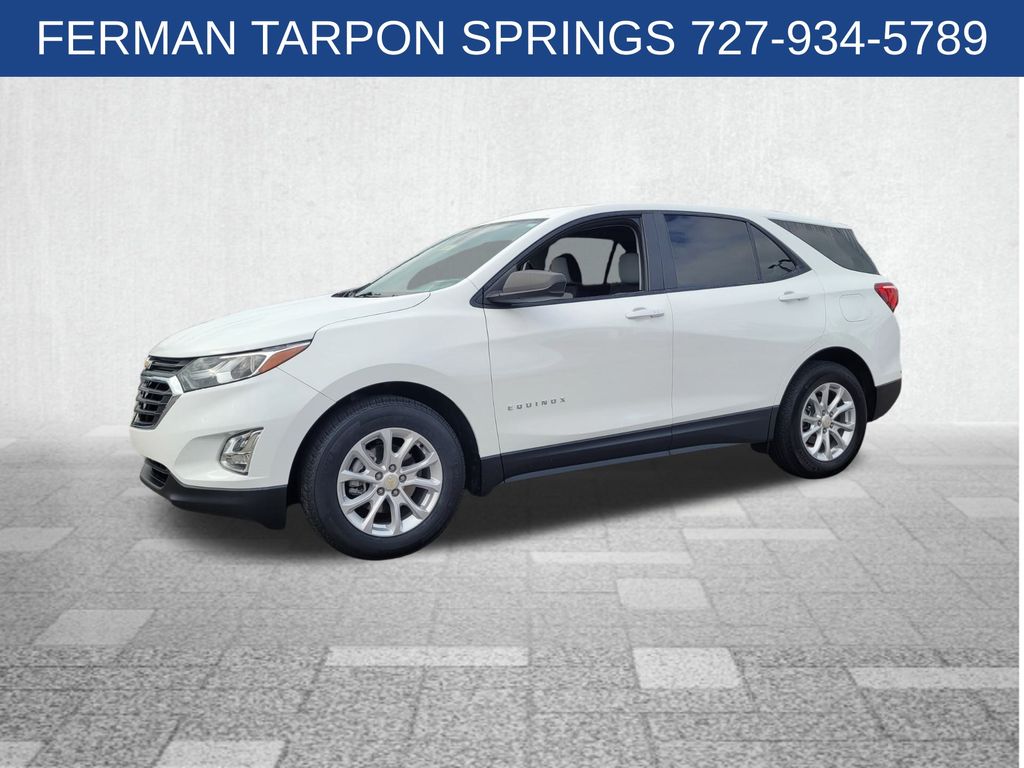 2021 Chevrolet Equinox LS photo 3