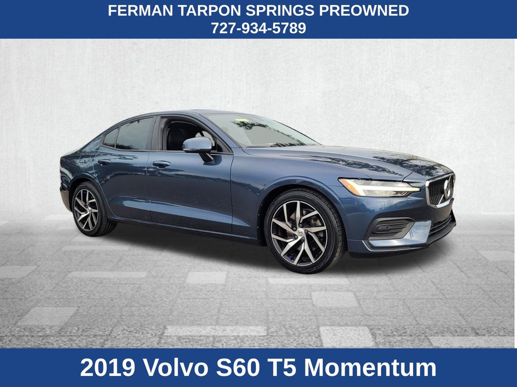 2019 Volvo S60 Momentum