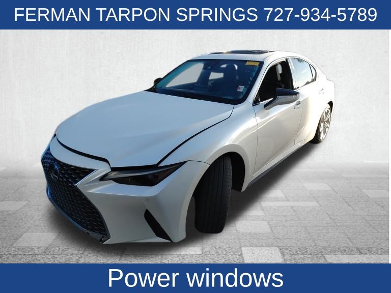 2021 Lexus IS 300 photo 3