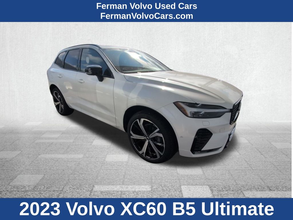 2023 Volvo XC60 Ultimate's photo