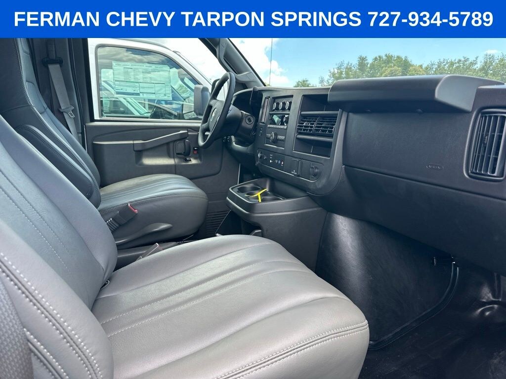 New 2025 Chevrolet Express 2500