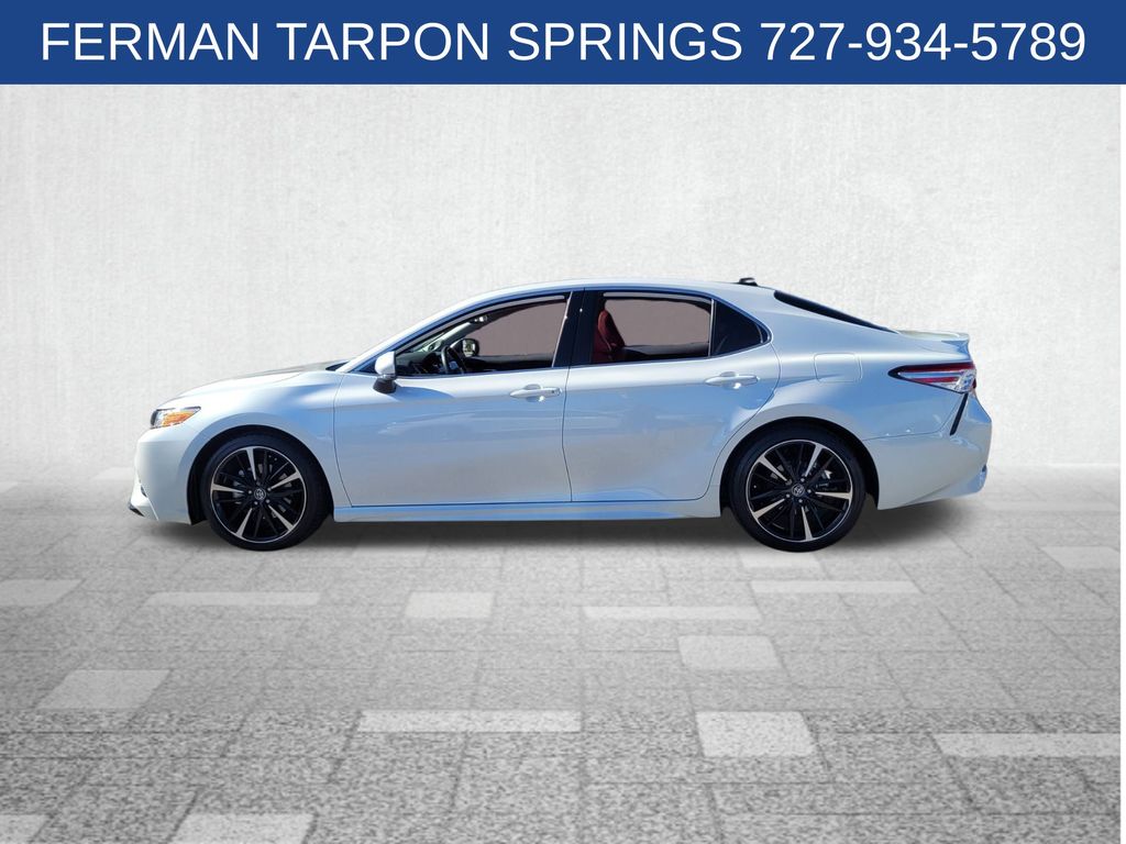 2020 Toyota Camry XSE photo 4